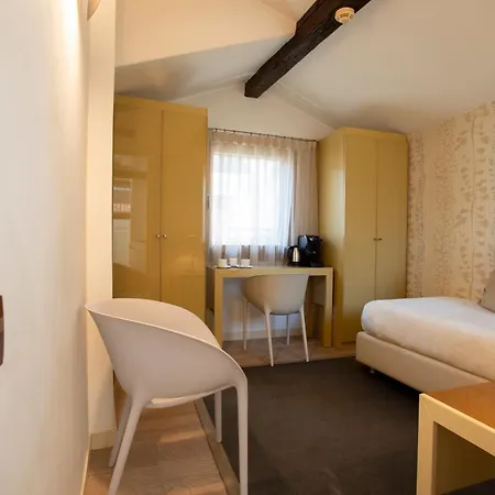 Casa Kirsch 3*