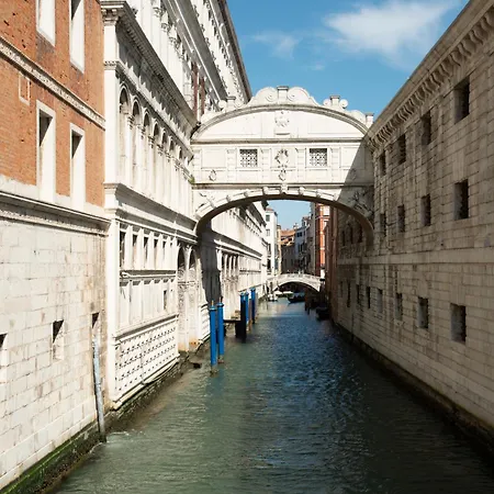 Casa Kirsch Panzió 3*